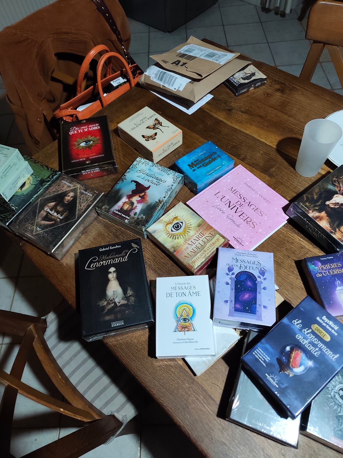 Oracles, Grimoires & Livres Ésotériques