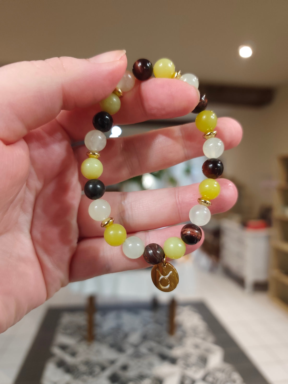 Bracelet Signe Astrologique Taureau – Serpentine Jaune, Jade de Chine; Œil de Tigre ♉