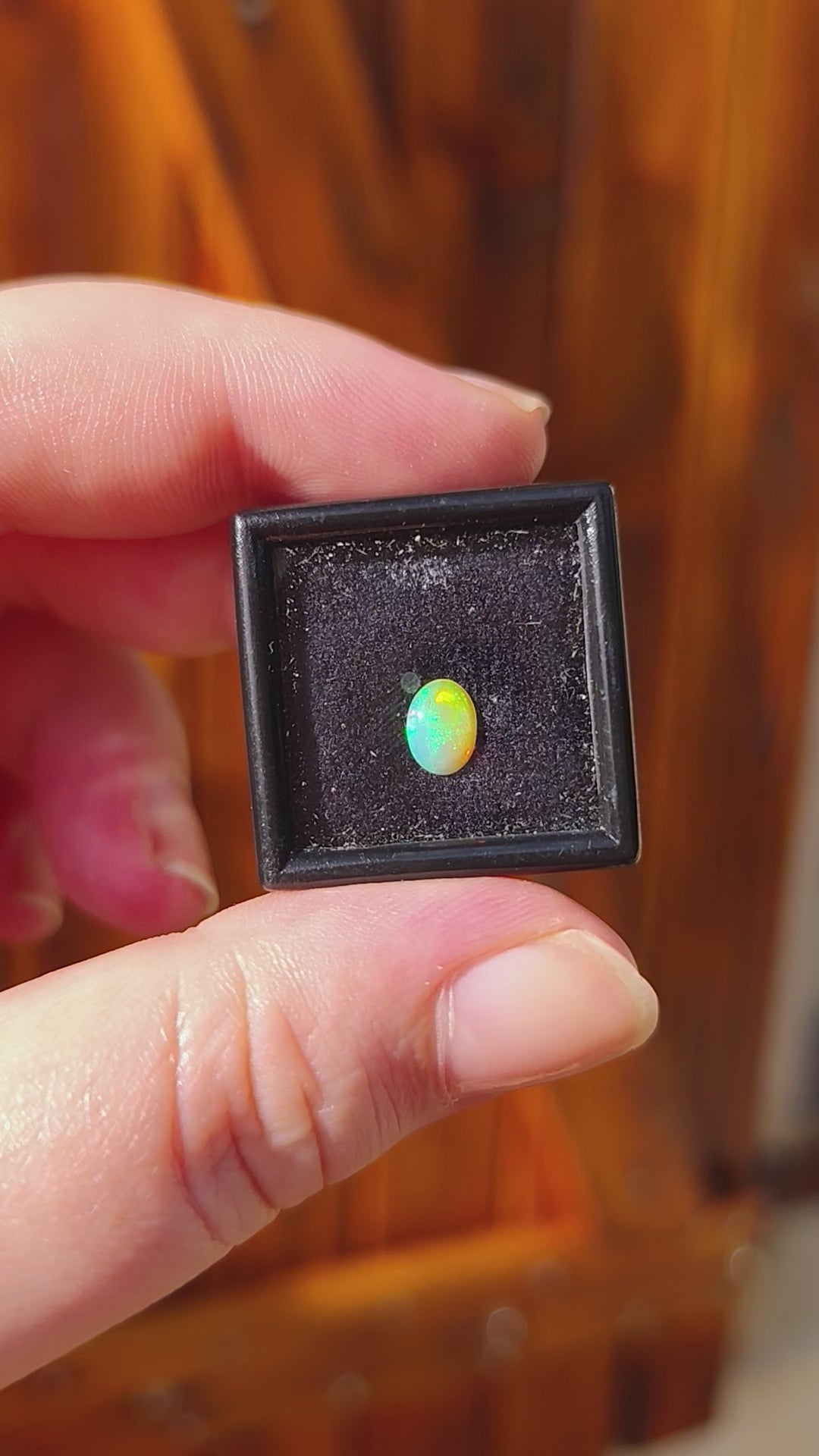 Opale d’Éthiopie 0,49 carat – pièce unique