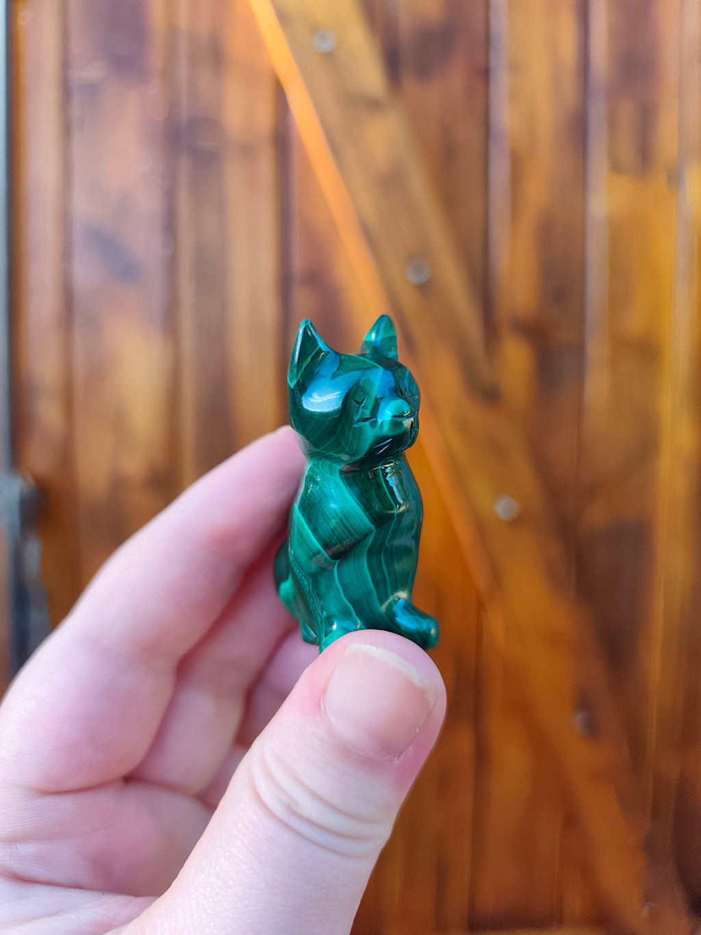Chat en malachite naturelle – taillé à la main