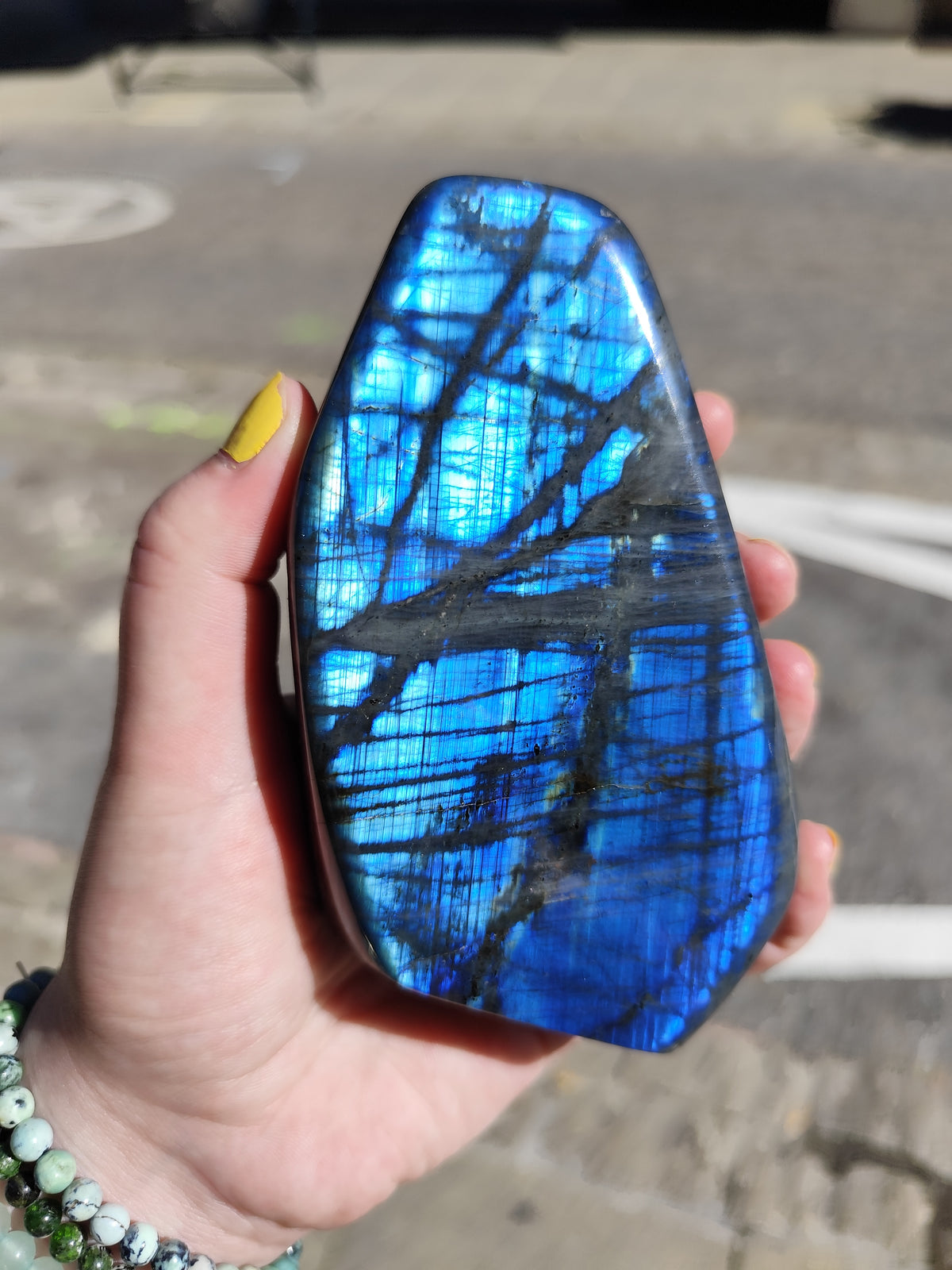 Labradorite Naturelle – Qualité Extra | Pierre de Protection – Origine Madagascar