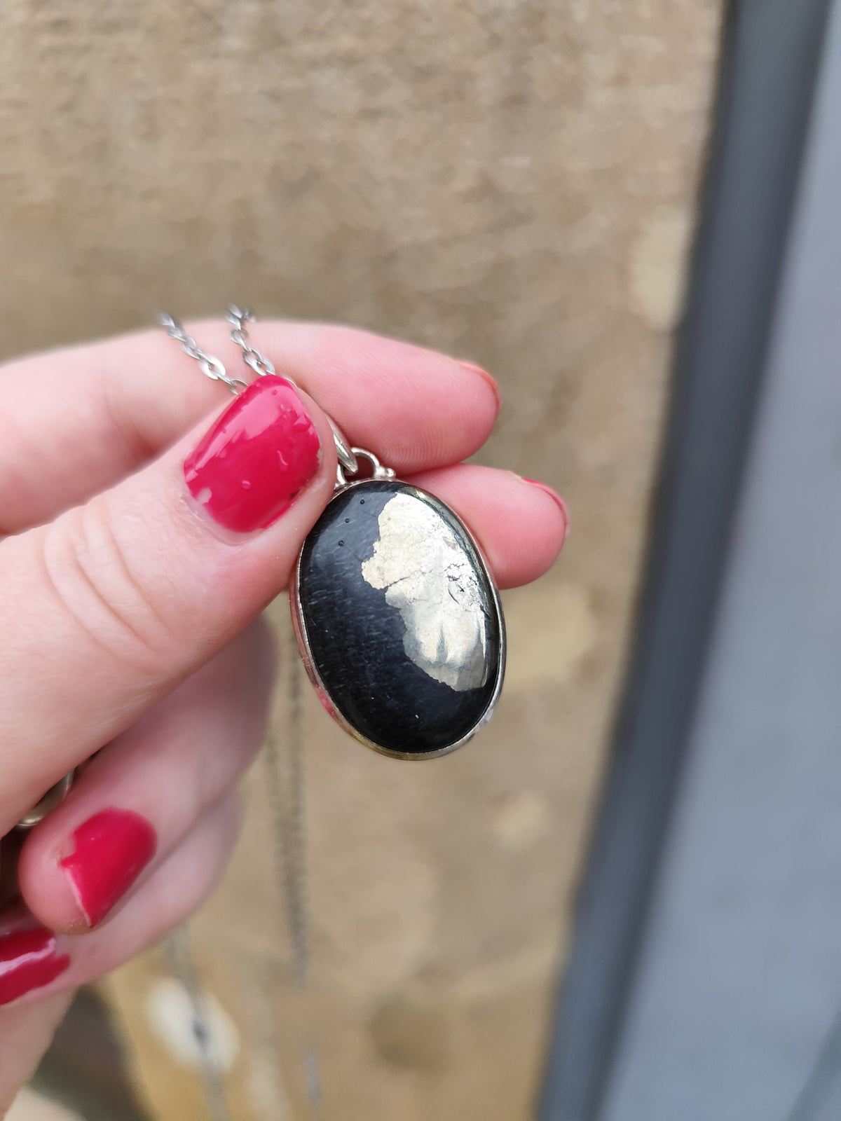 Pendentif Pyrite sur Magnétite en Argent – Pièce Unique