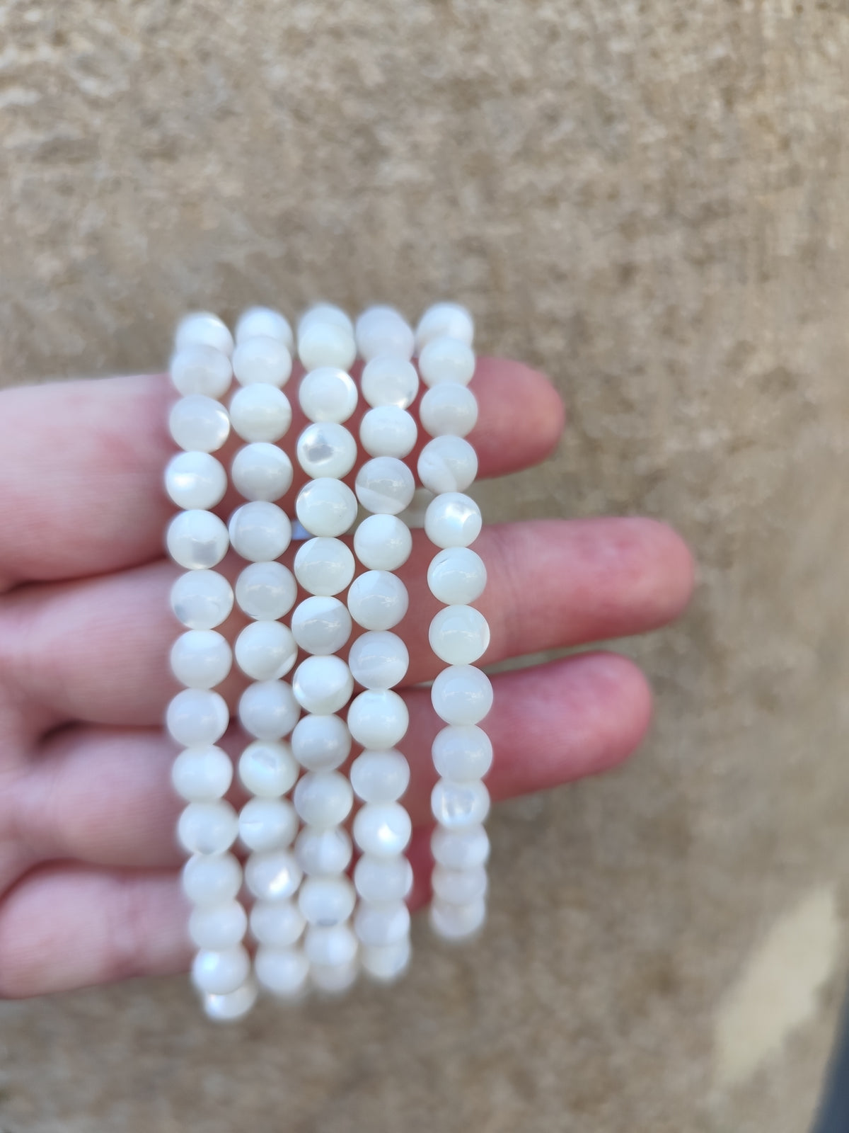 Bracelet en Nacre A – 6 mm