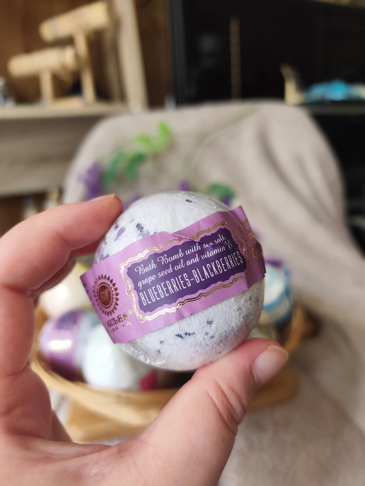 Bombe de bain Saules Fabrika – Mûre & Myrtille