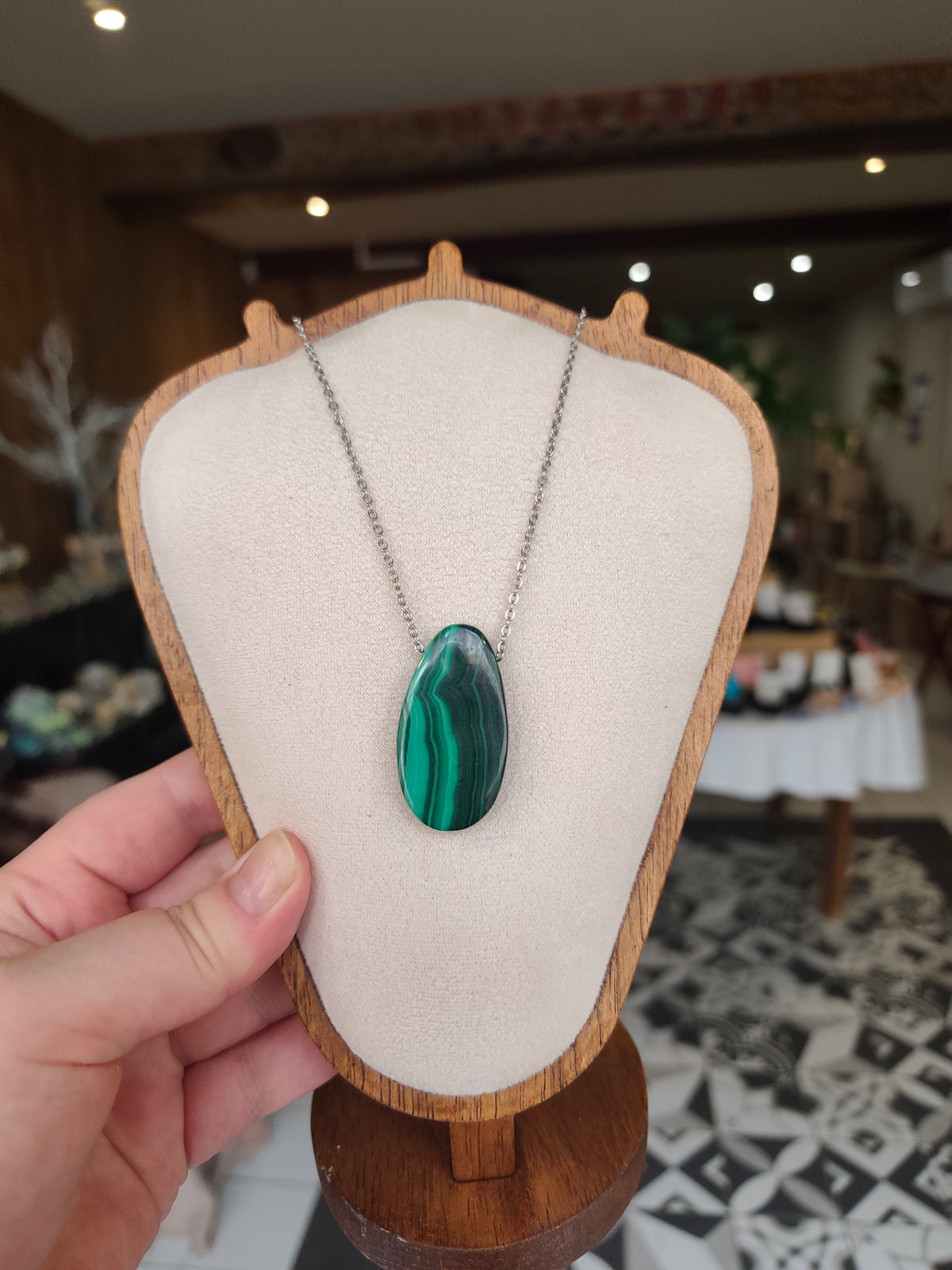 Pendentif en malachite naturelle – Chaîne en acier inoxydable