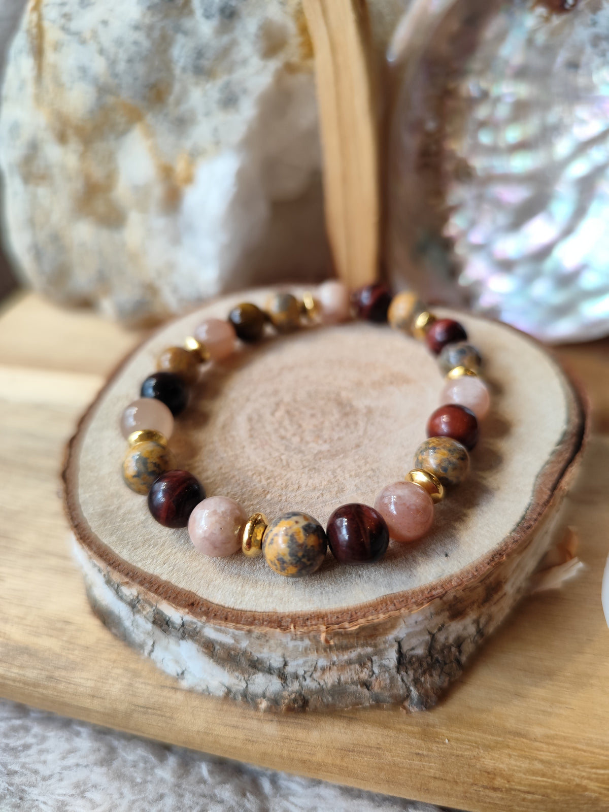 La Lune Sauvage – Bracelet Œil de Taureau, Jasper Léopard & Pierre de Lune | Collection Œil de Luna