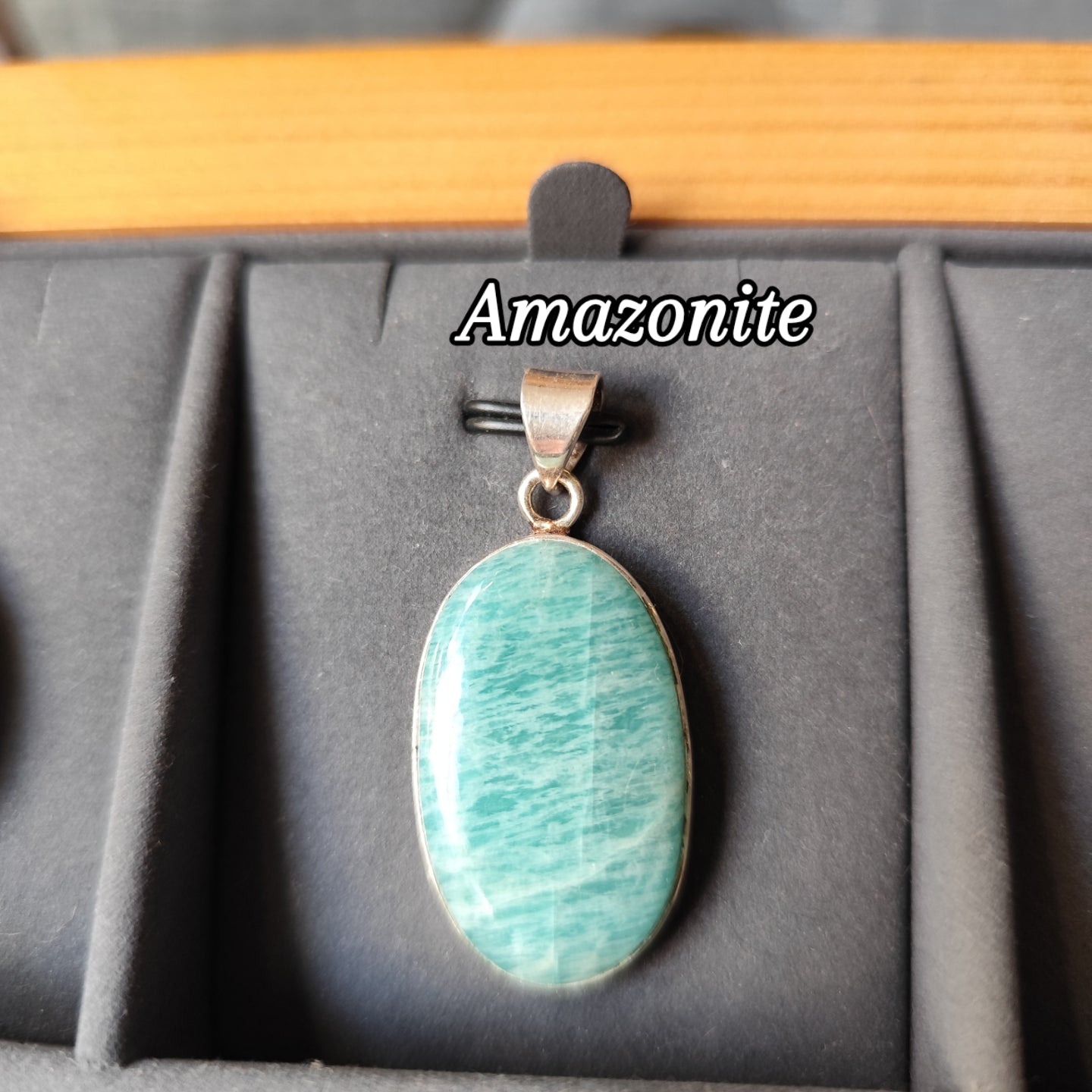 Pendentif Amazonite Sertie Argent 935 – Élégance et Bien-être