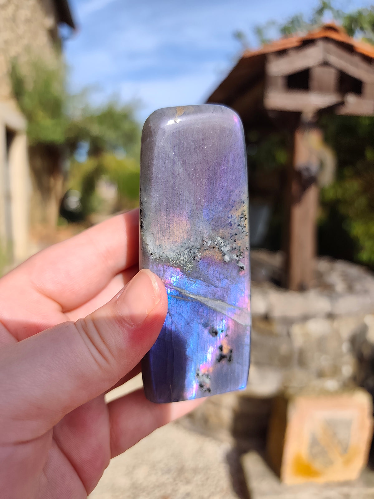 Labradorite Sunset aux reflets violet bleuté – Pièce unique