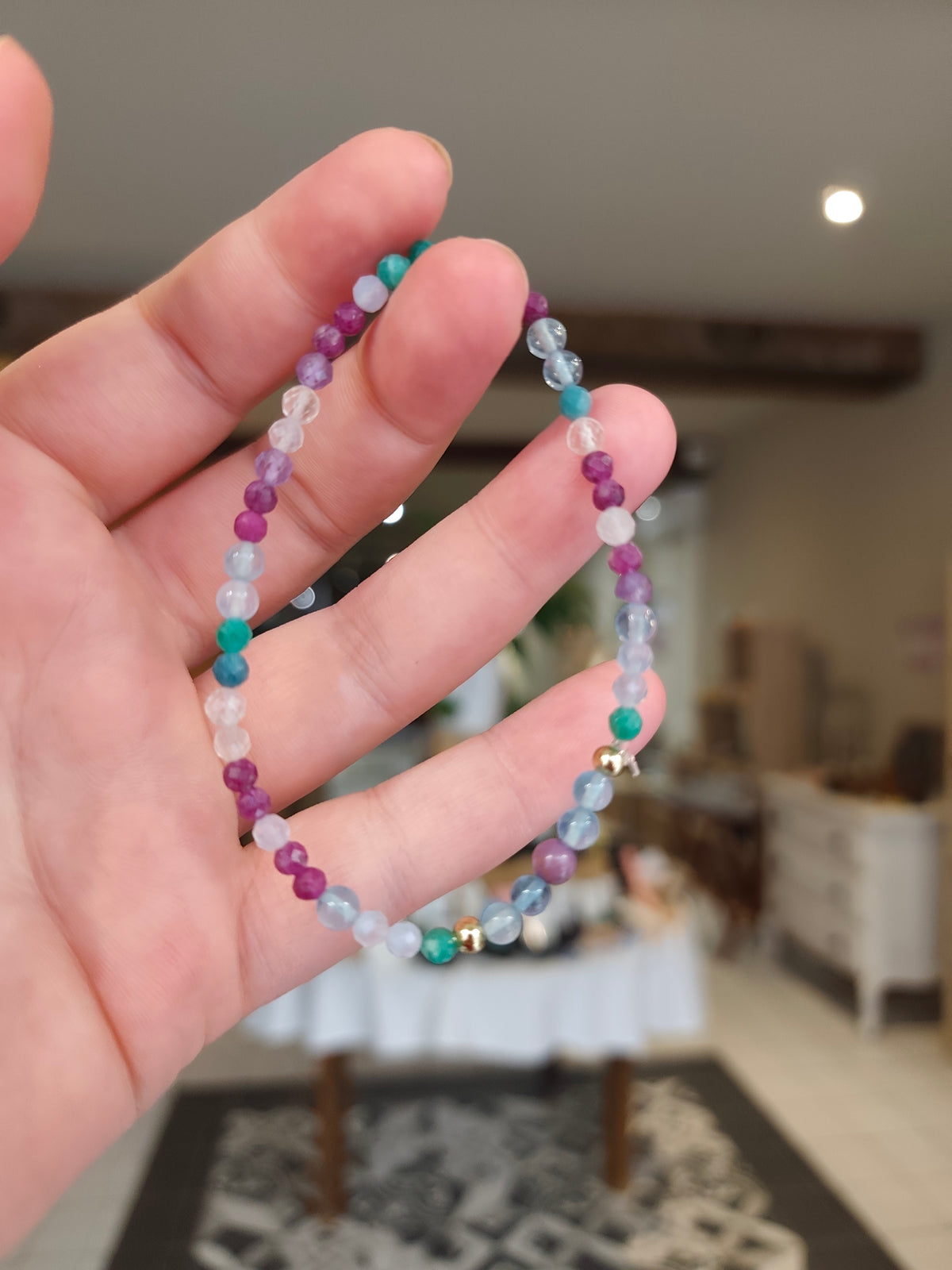 Bracelet Iris — Aigue-marine, Rubis, Amazonite, Quartz rose & Calcédoine | Pièce unique - 4 mm